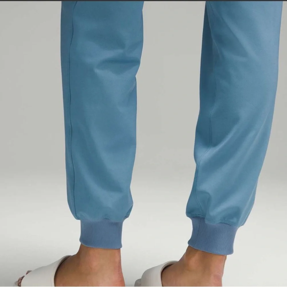 Lululemon Stretch High-Rise Jogger *Full Length Blue size 8 - Picture 3 of 10